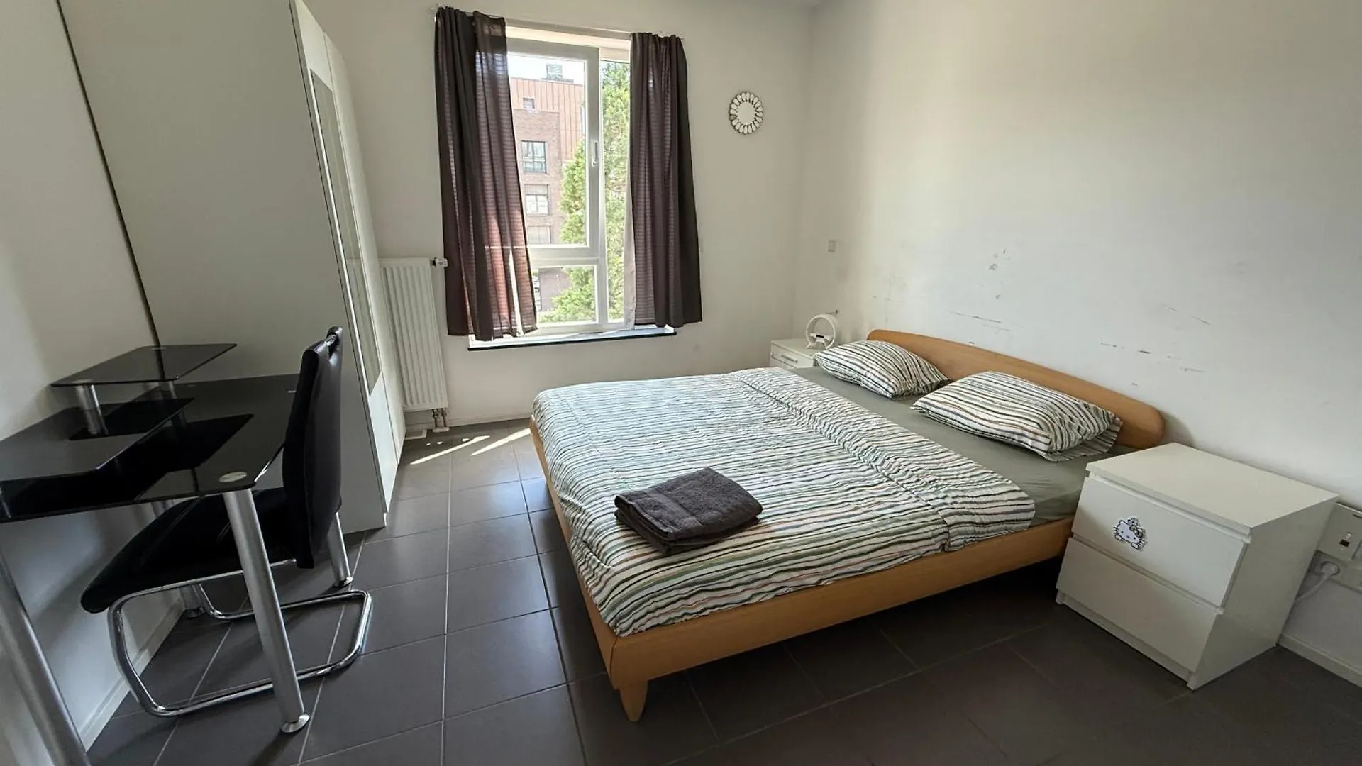 Lovely 3 Bedroom Apartment In Central Esch Alzette
